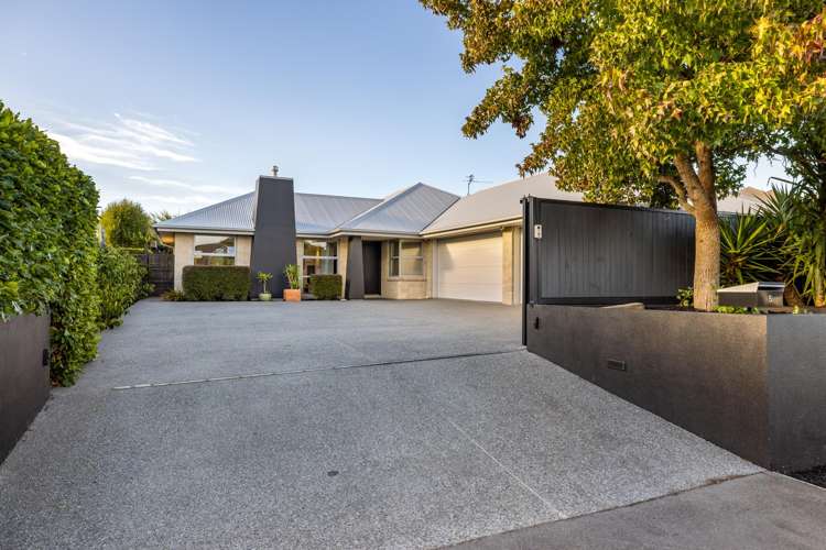 5 Foresters Crescent Parklands_1