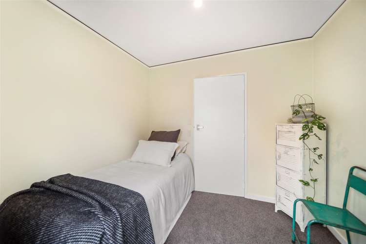 6 Kelvin Place Kelvin Heights_17