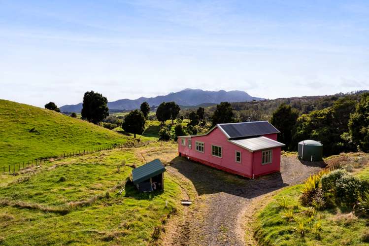 795 Dover Road Okato_9