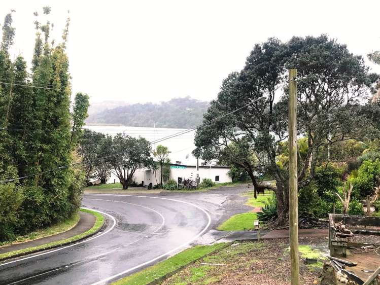 231 Victory Road Laingholm_10