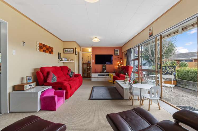 5 Mayfair Place_5