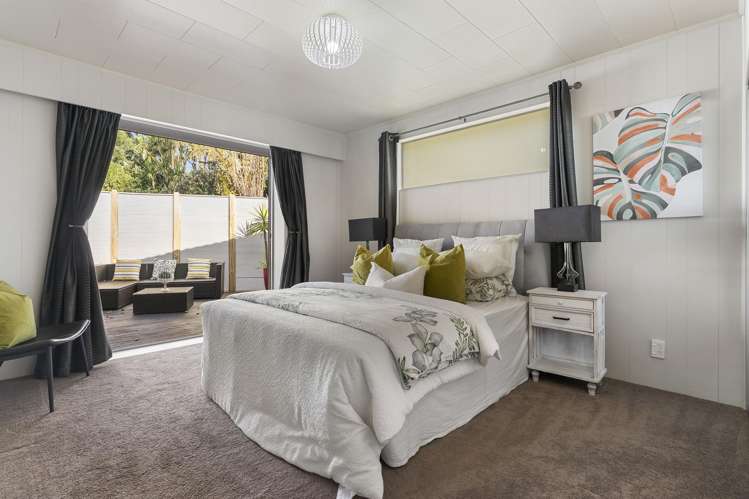37 Stephen Lysnar Place Hillsborough_9