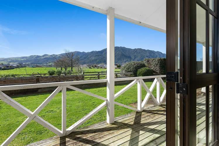 4 Vogel Place Te Aroha_2