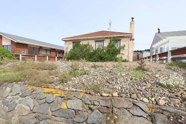 40 Blackwater Street Bluff_16