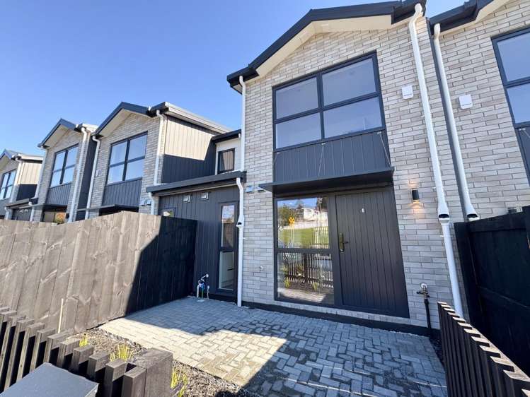 4/36 Roseman Avenue 10044_13