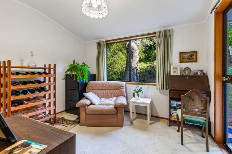 2/2 Elizabeth Place Mairangi Bay_11