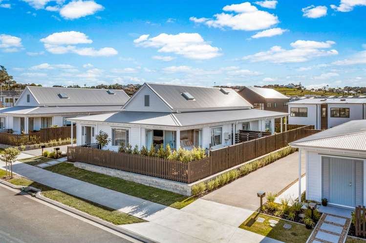 14 Kuku Avenue Red Beach_16