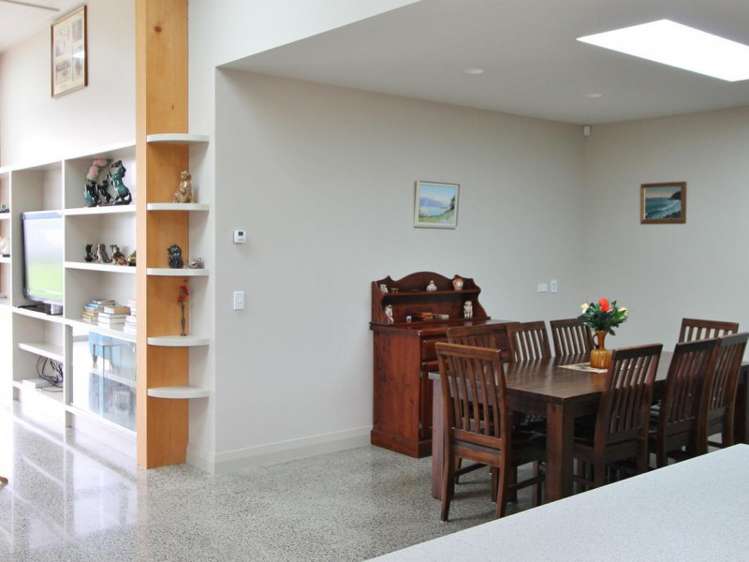 8 Kuiwai Drive Taupo_6