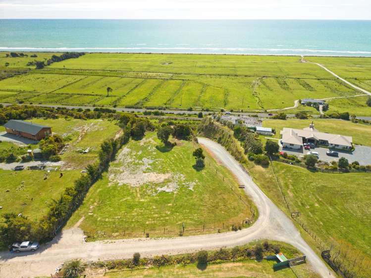 8 Chesterfield Road Awatuna_27