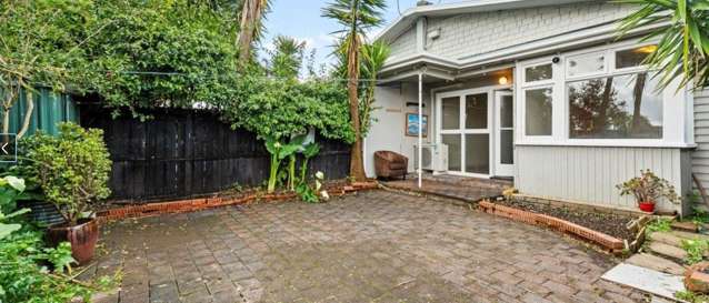 1A Calgary Street, Sandringham