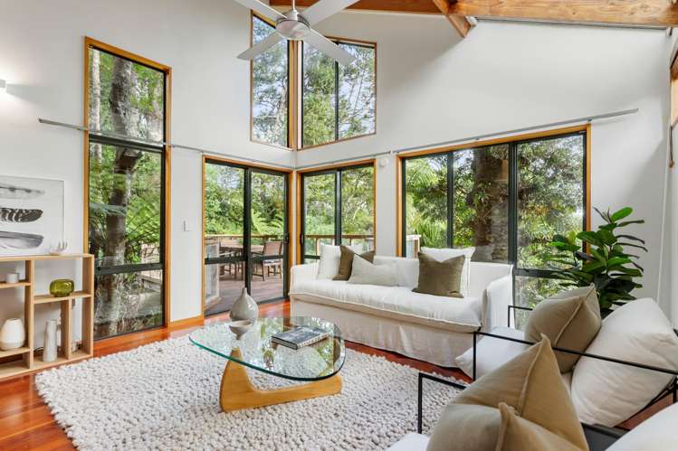 31 York Road Titirangi_7