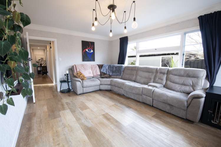 15 Puketapu Road Taradale_5