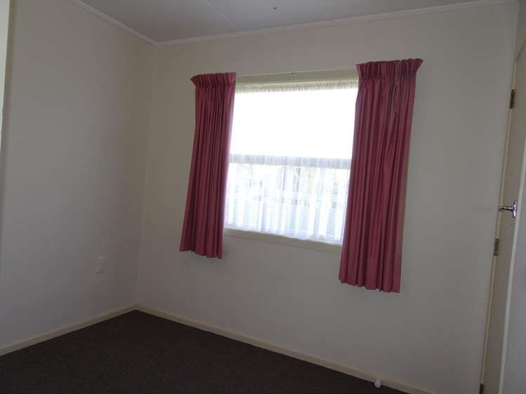 12 Birkenhead Crescent 10480_8