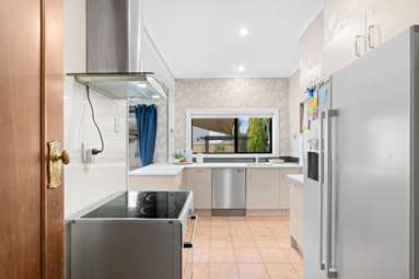 19 Wharenui Road_4