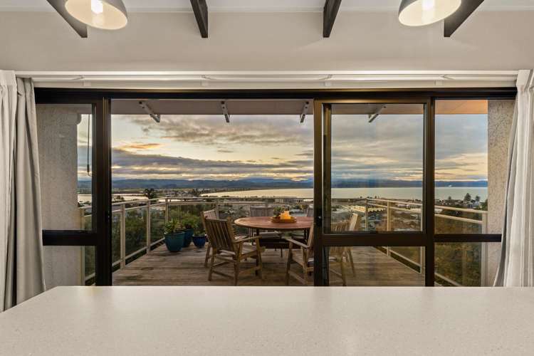 21 Denholm Road Hospital Hill_12