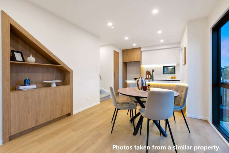3B Towra Place Botany Downs_13