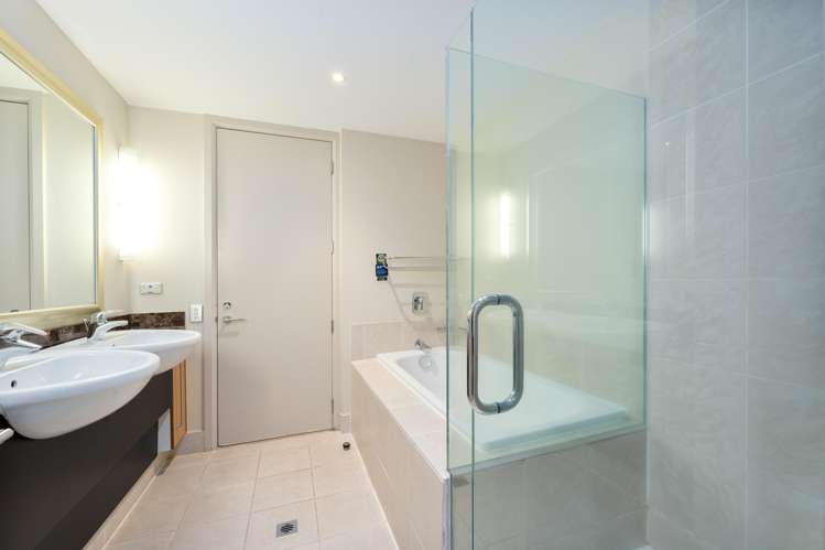 501/85 Customs Street West Auckland Central_9