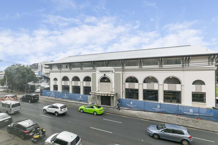 8/22 Sussex Street Mount Cook_6