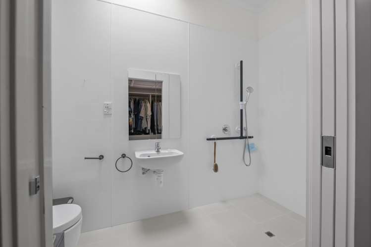 45 Brecon Road Stratford_20