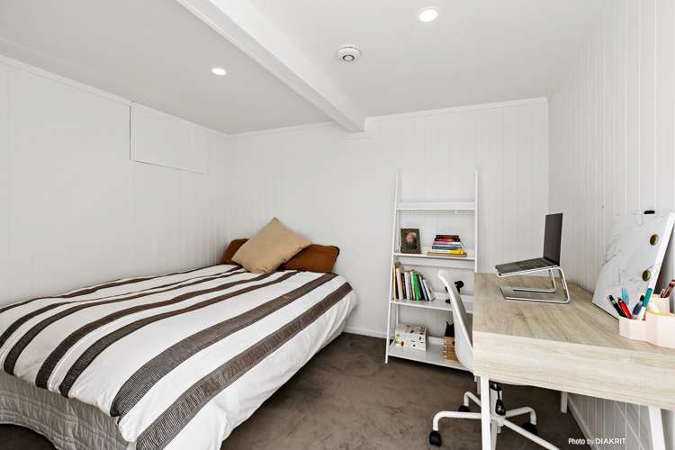 16 Earls Terrace Mount Victoria_9