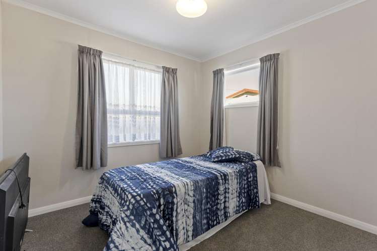 12 Saint Annes Street Levin_9