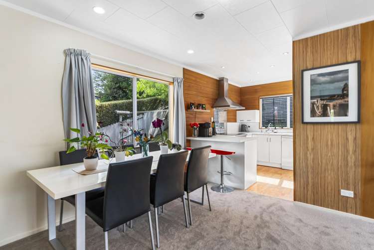 2/17 Waipa Street Birkenhead_3