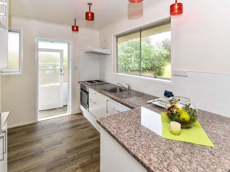 3/47 Eddowes Street Manurewa_3