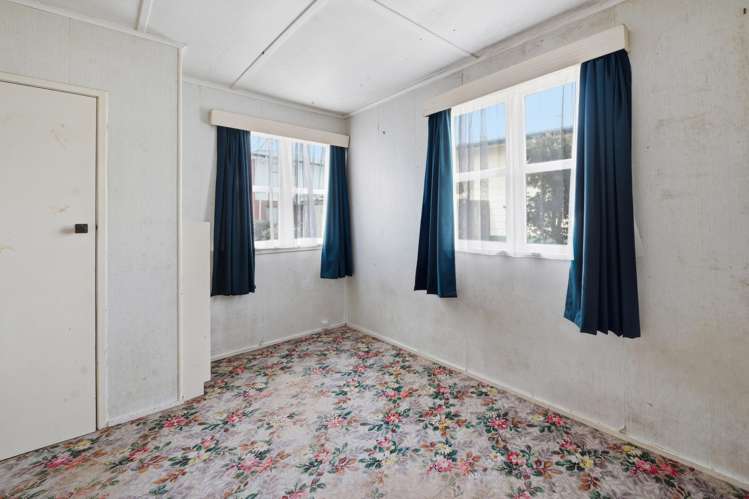 142 Otonga Road Springfield_11