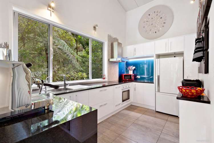 51c Rimutaka Place Titirangi_5