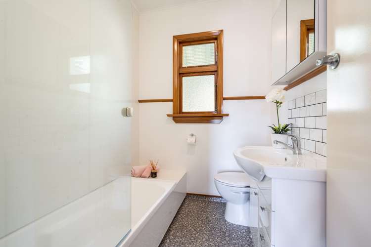 47 Wharfdale Street Macandrew Bay_11