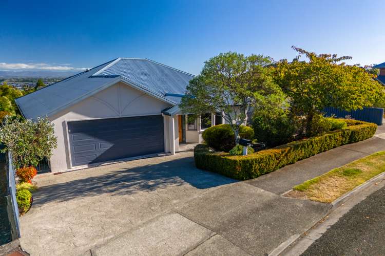 56 Olympus Way Richmond_2