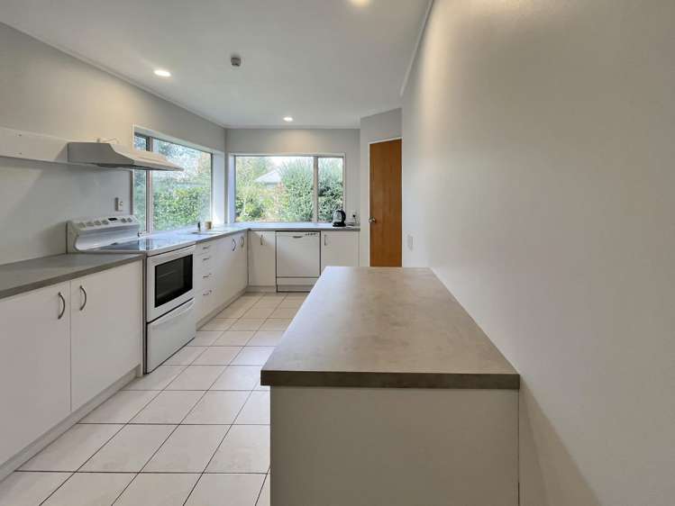 79A Heretaunga Street 2144_1