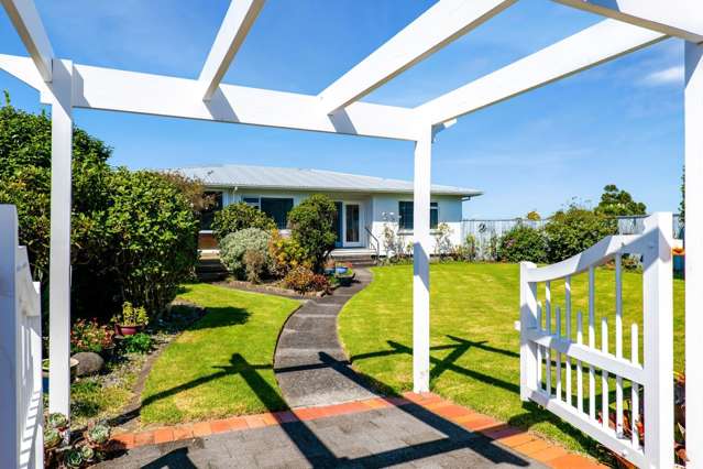 1 Catherine Crescent Moturoa_2