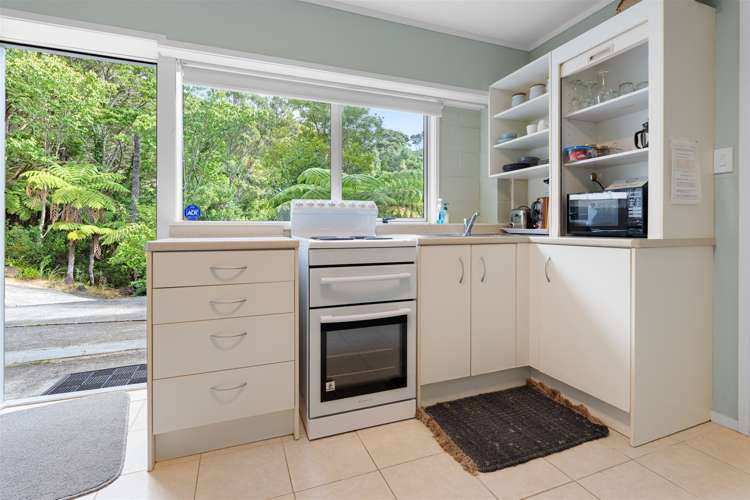 52 School Road Paihia_14