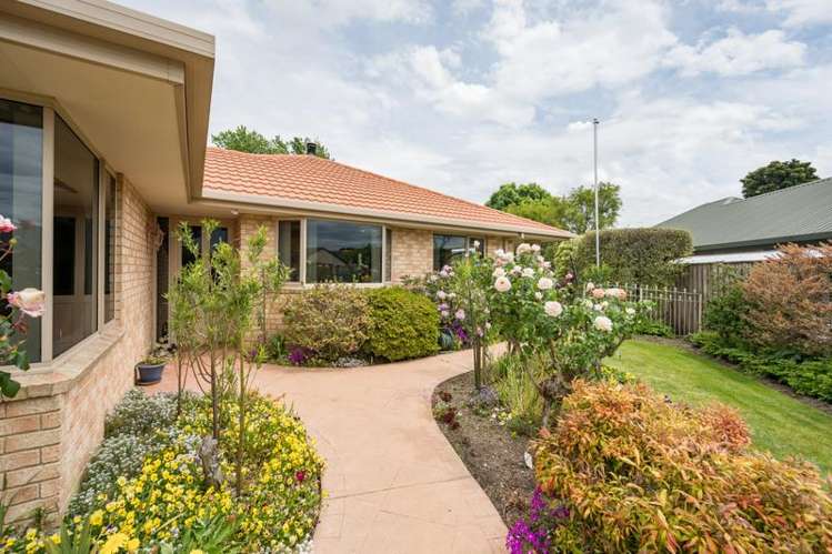 45 Malthouse Crescent Brightwater_2