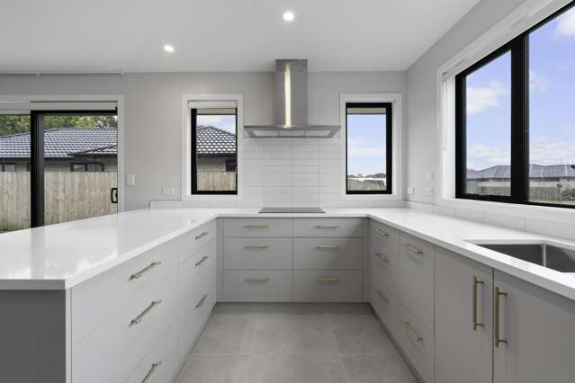 19 Kahakaha Place 11334_1