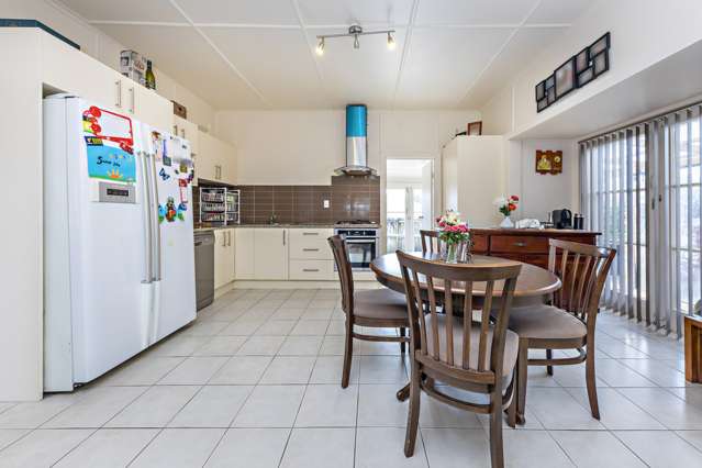 1/5 Halsey Road Manurewa_2