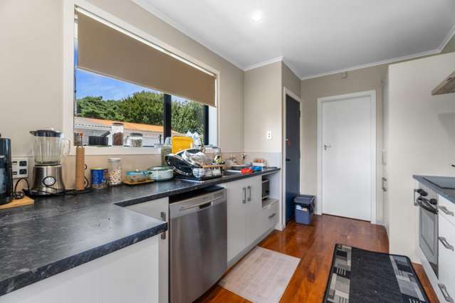 84 Saxbys Road Deanwell_1