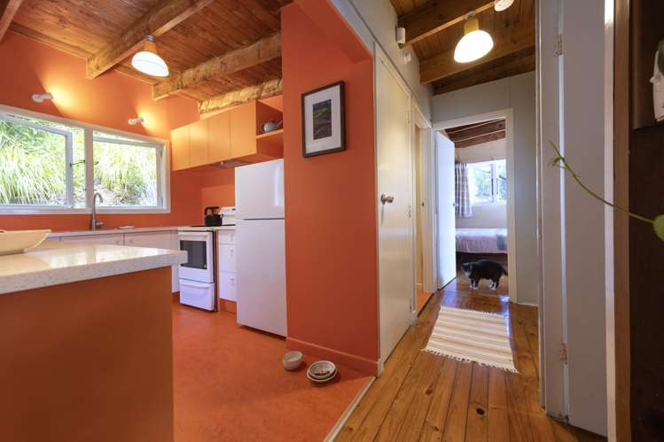 101-103 Lone Kauri Road Karekare_8