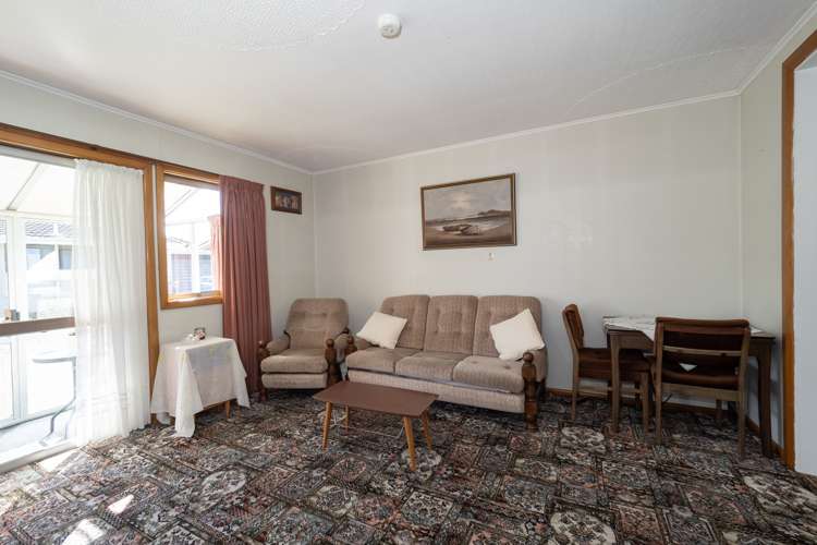 1/63 Short Street Ashburton_8