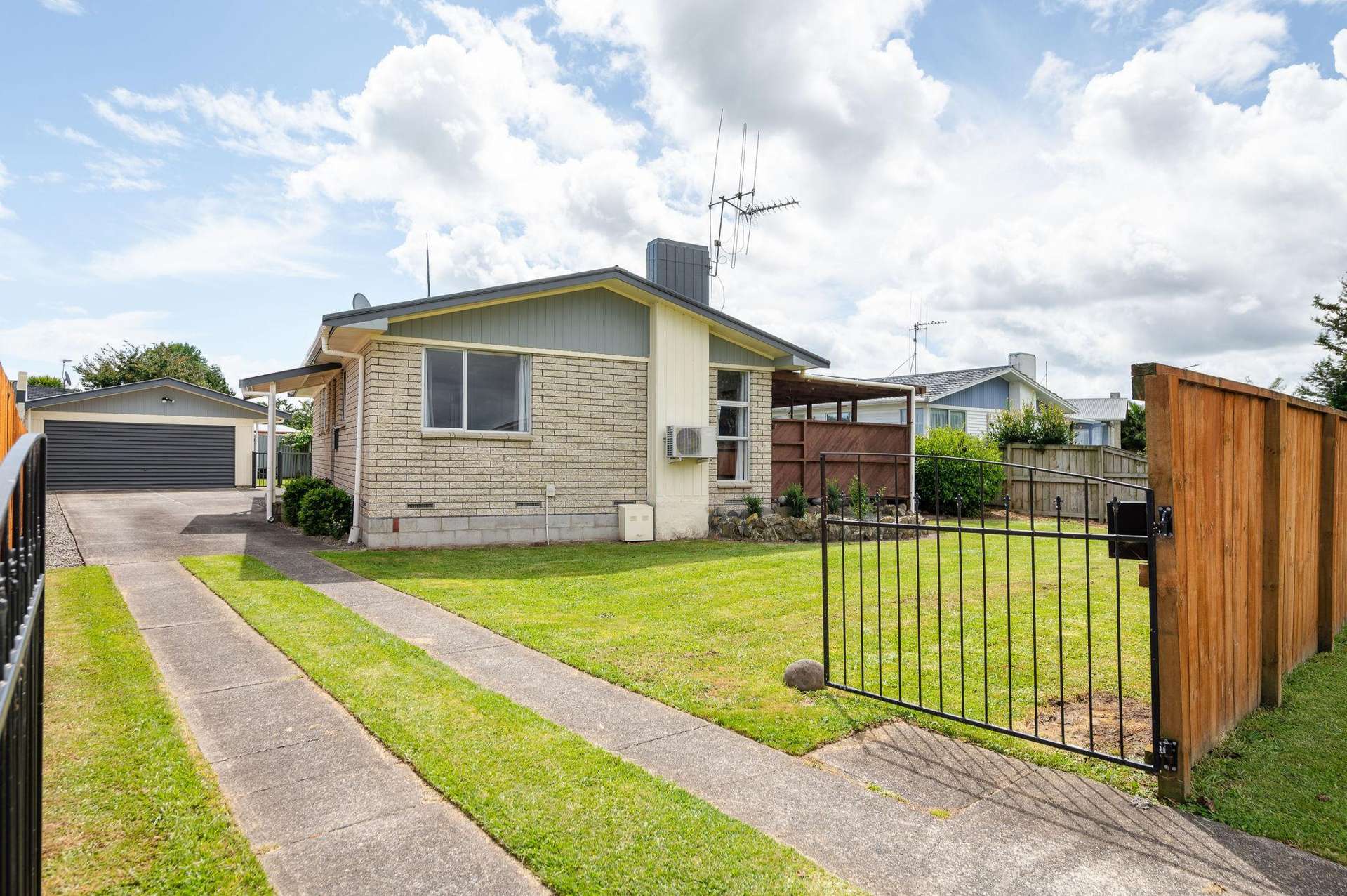 21 Rhonda Avenue Deanwell_0