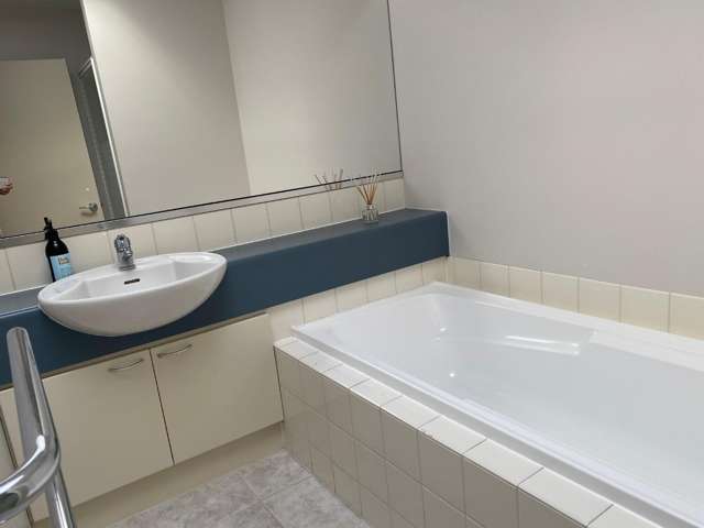 36 Latimer Square 1419_4