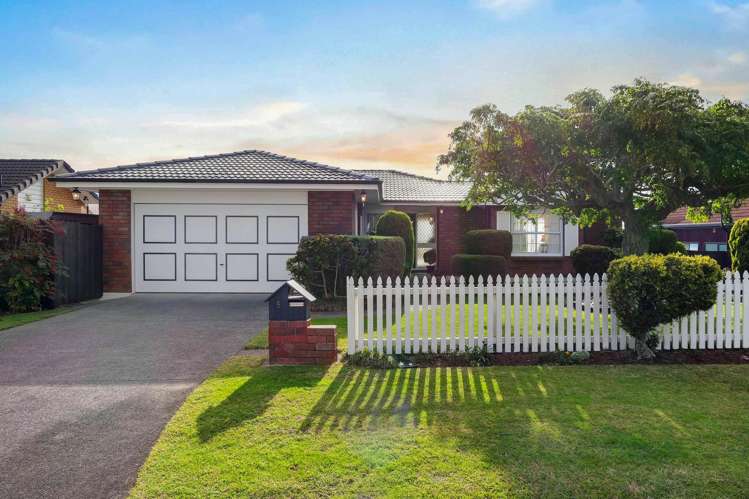 5 Essington Place Half Moon Bay_5