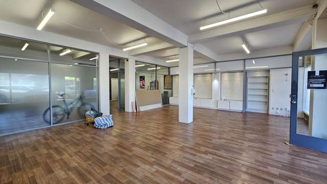 114 King Street North Hastings_2