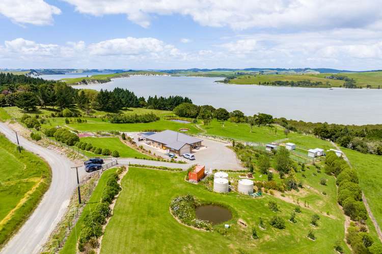 24 Karakanui Road Tinopai_2