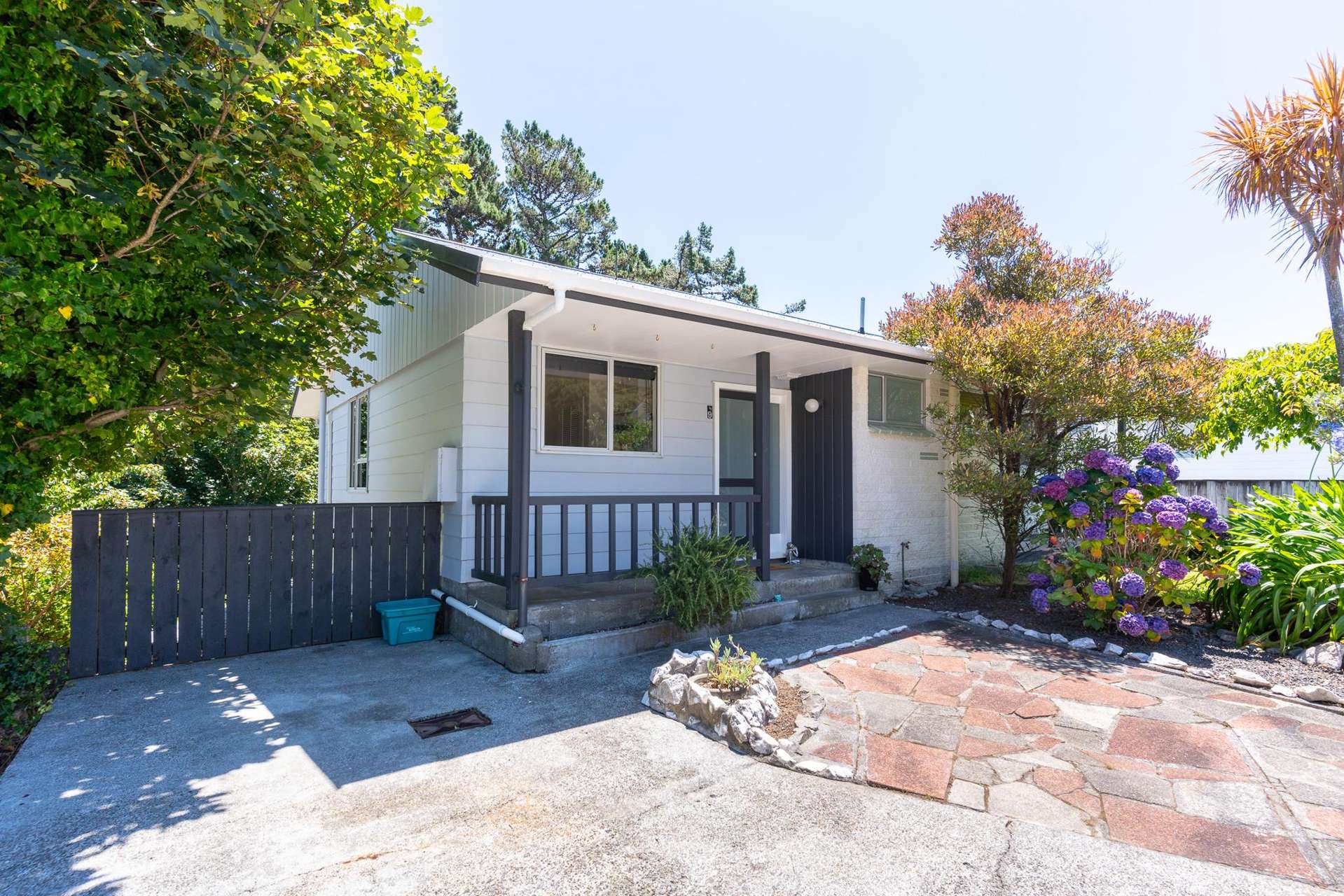 9 Cyril Way Paparangi_0