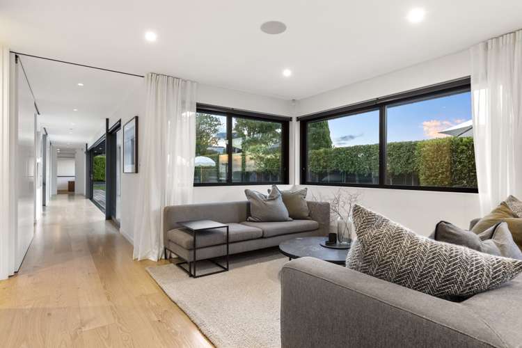 48 Parkhill Road Mellons Bay_15