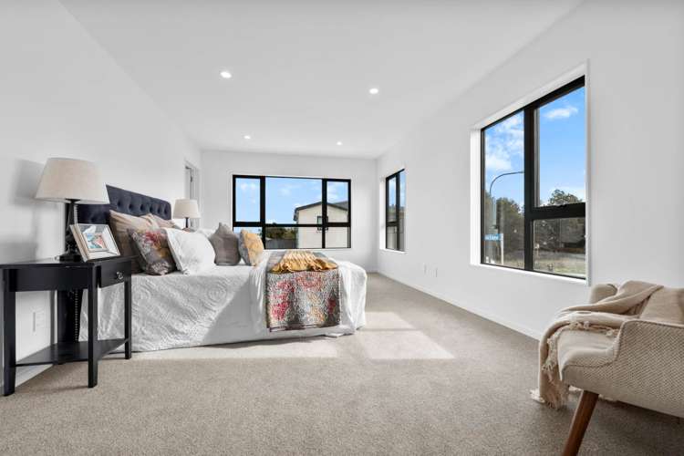 2 Kakau Lane Flat Bush_12