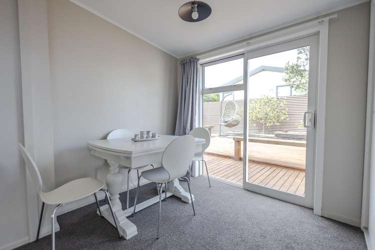 6 Ogrady Street Blaketown_9