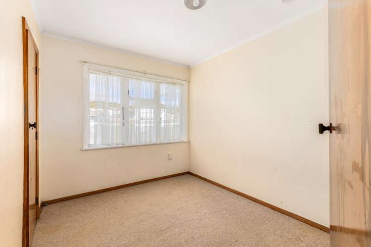 71-73 Leicester Street Cannons Creek_13